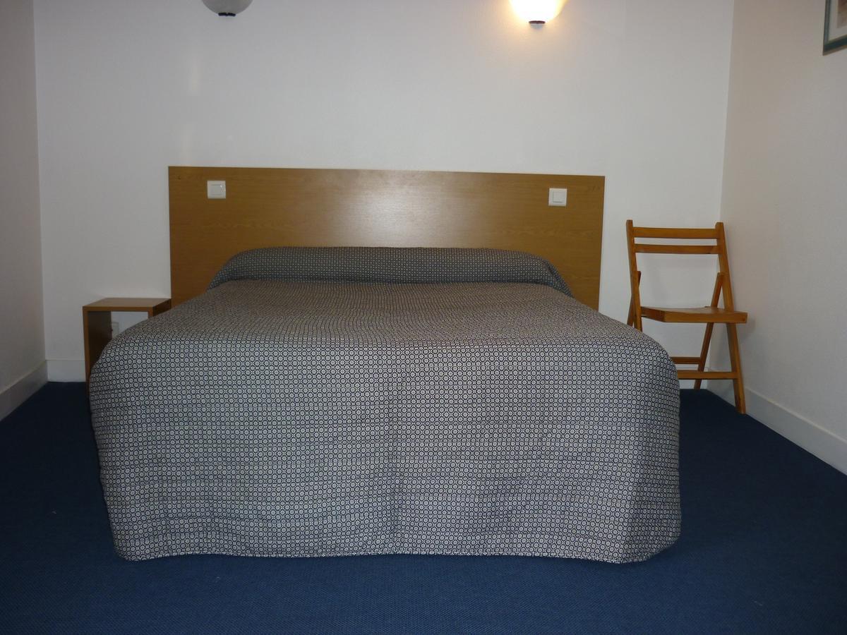 Hotel Neptune Montbard Kültér fotó